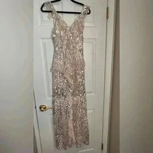 NWT: Needle & Thread Scarlett Sequin Gown Champagne/Silver - Women’s - Size 4